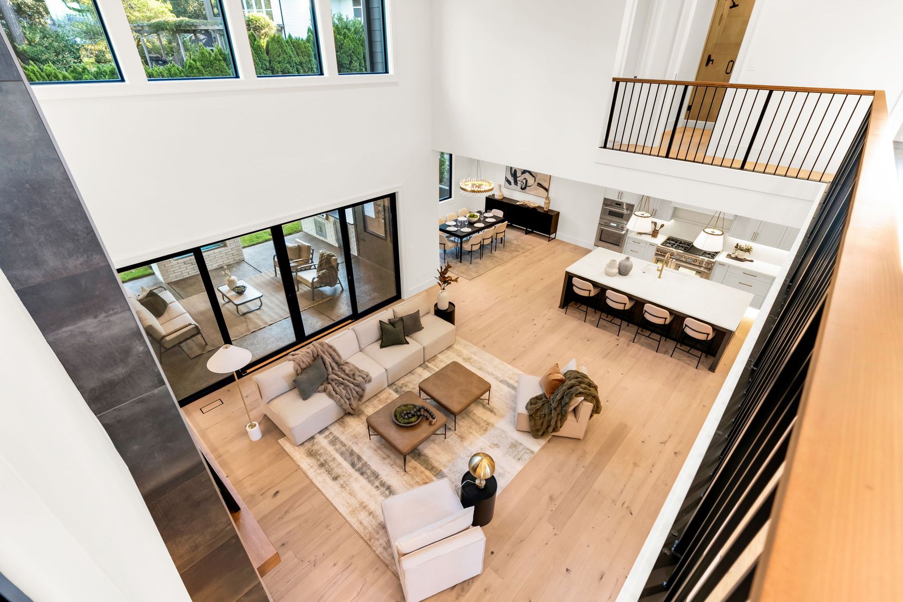 Overlook to the great room