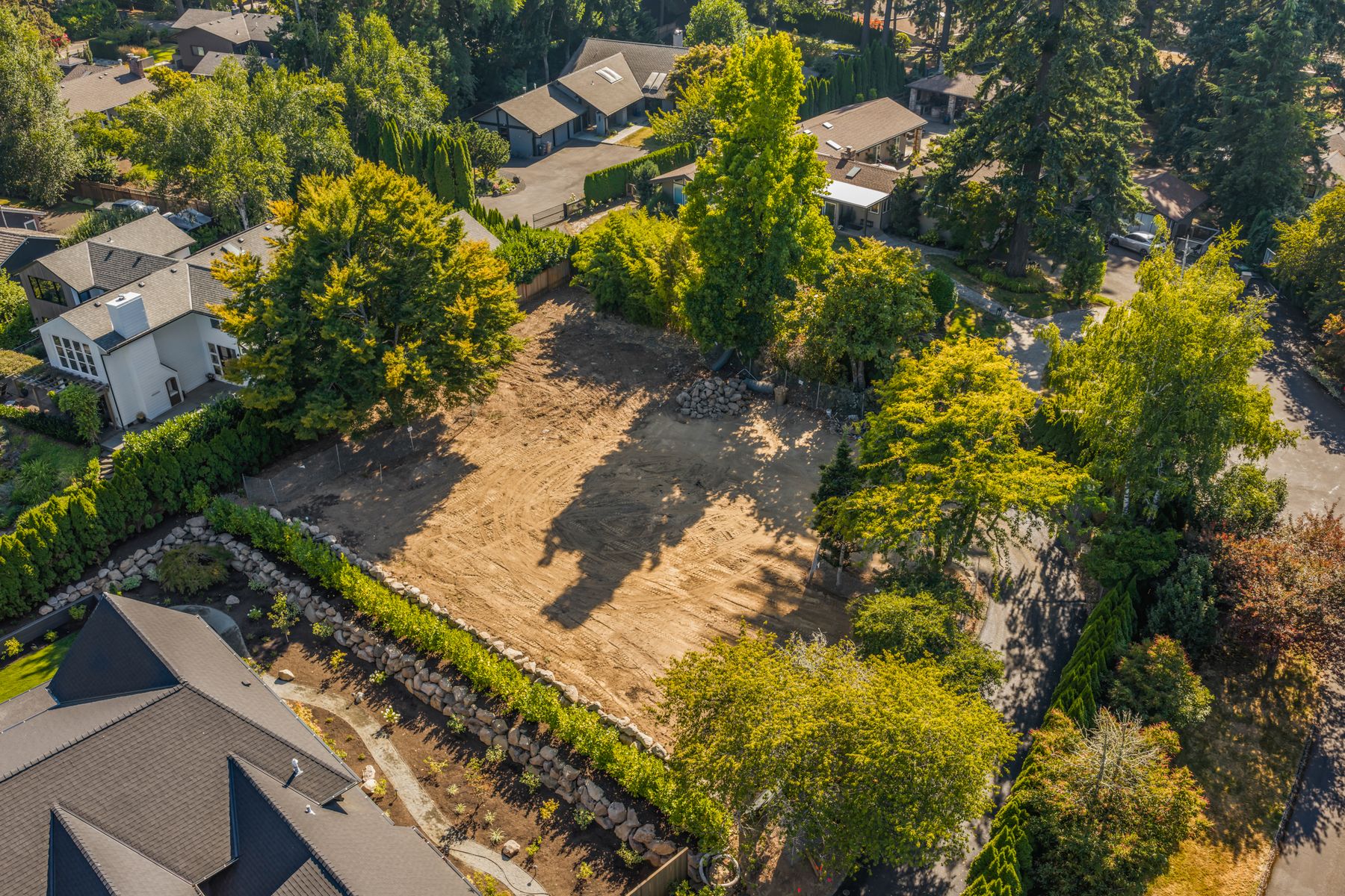 Aerial of the 1890 Egan Way lot and surrounding gardens