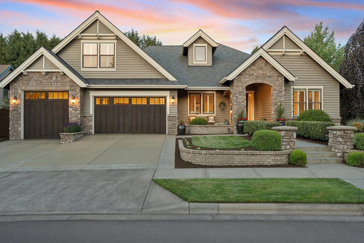 Front exterior of 14180 155th Ter, Tigard, Oregon