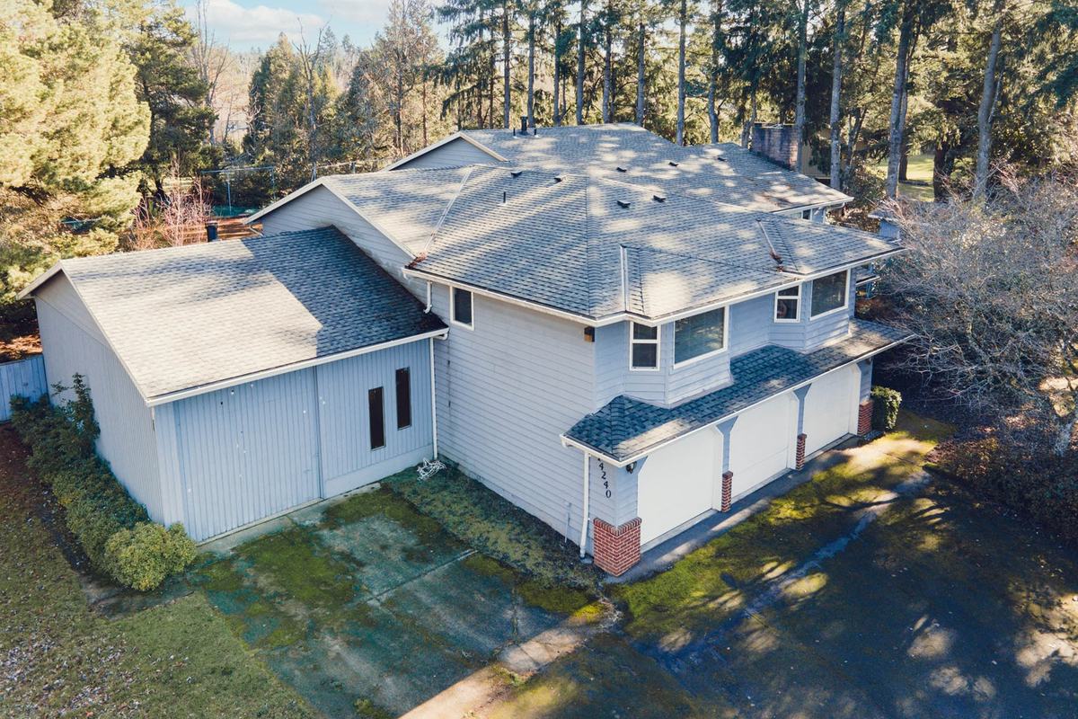 Front exterior of 14240 SW 150th Ave, Tigard, Oregon